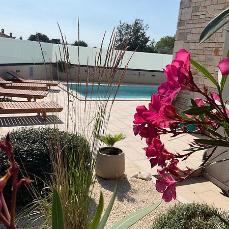 Moderne Istrische Steinvilla - 4 Sterne Mit Privatem, Beheizbaren Pool & Meerblick Kavran Екстер'єр фото